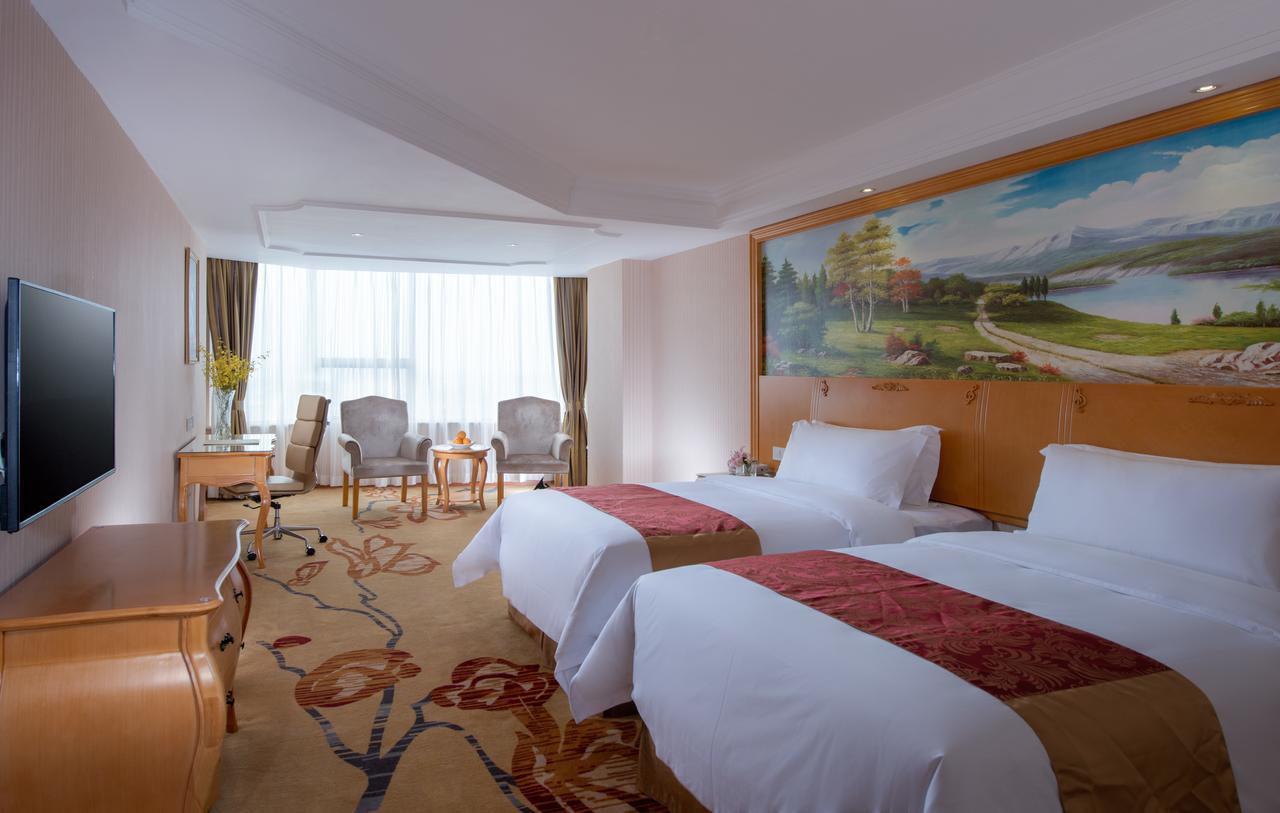 Vienna International Hotel - Expo Branch Shanghai Esterno foto